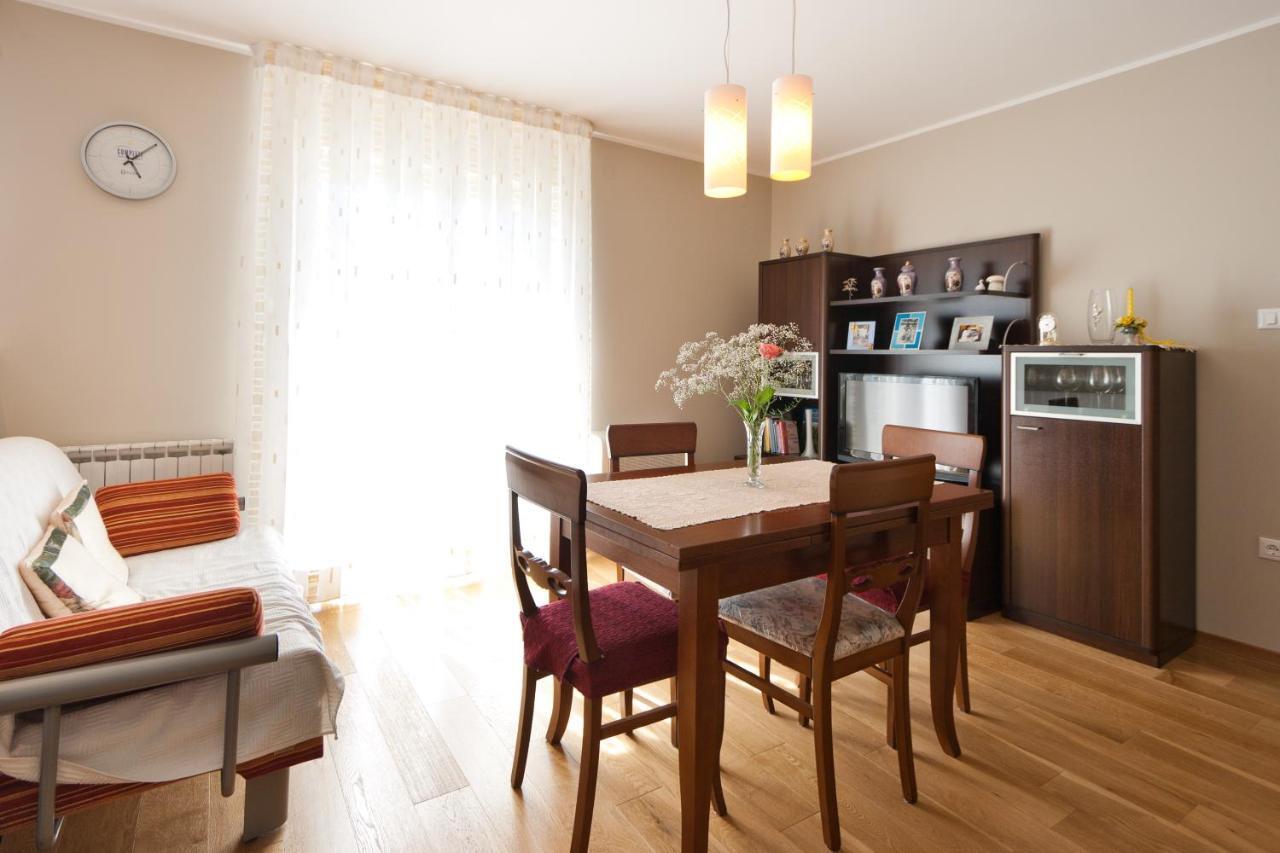 Apartments Silvia Porec Exterior photo